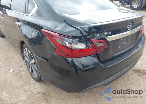 2017 Nissan Altima 2.5 Sr z USA, uszkodzony, nr VIN 1N4AL3AP6HC471336